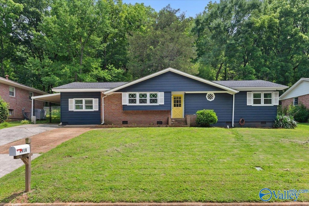 1918 Melbourne Ave NE, Huntsville, AL 35801 - photo 1