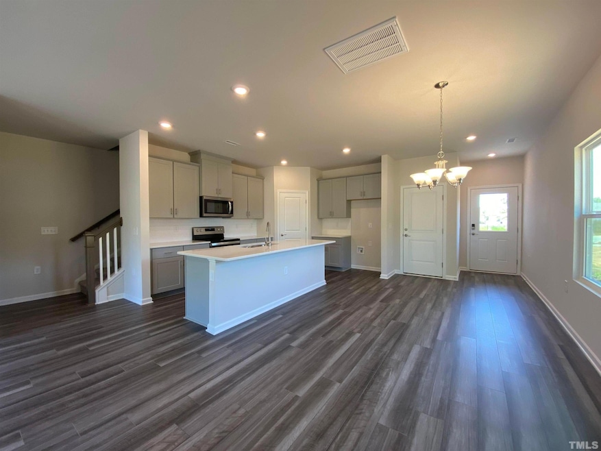 For Rent $1,899/month