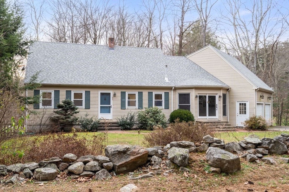 22 Dennison Crossroad, Southbridge, MA 01550 MLS 73183582