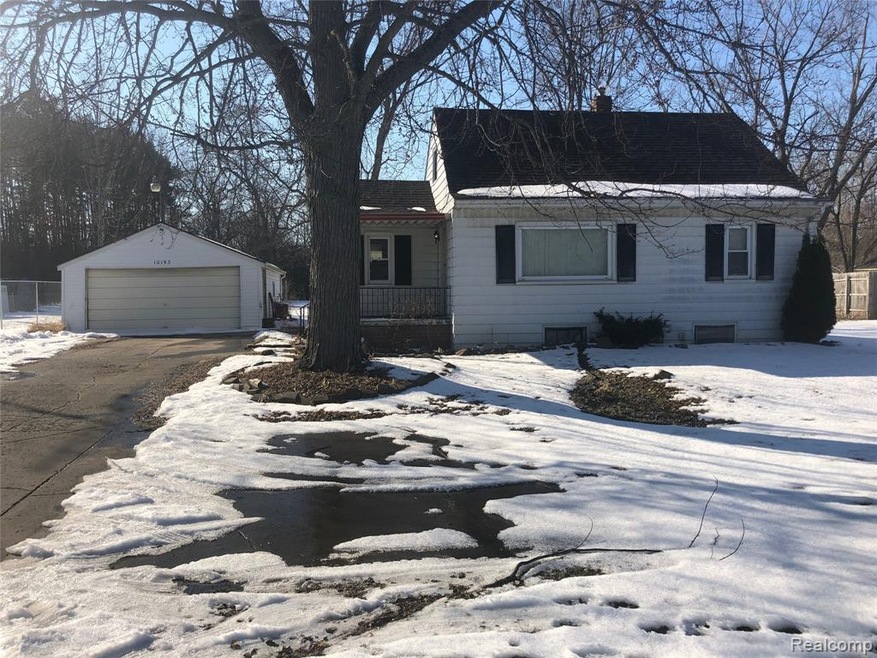 10193 N Clio Rd, Clio, MI 48420 - photo 1