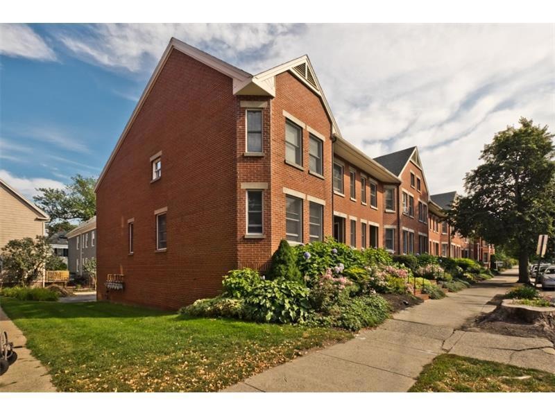 215 Vaughan St unit 1, Portland, ME 04102 - photo 1