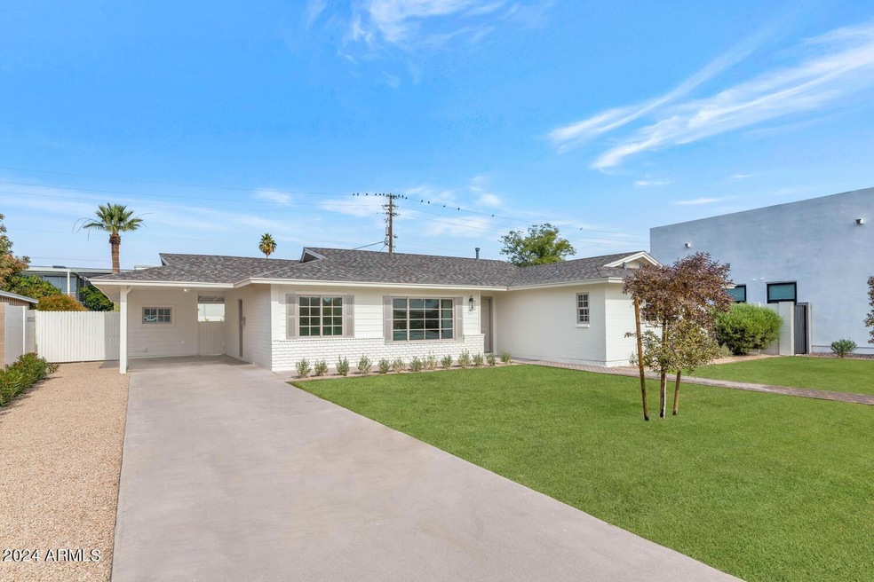4014 E Turney Ave-large-001-003-4014 E T