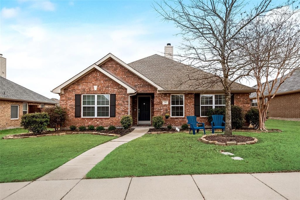 216 Rockbrook Dr, Wylie, TX 75098 - photo 1