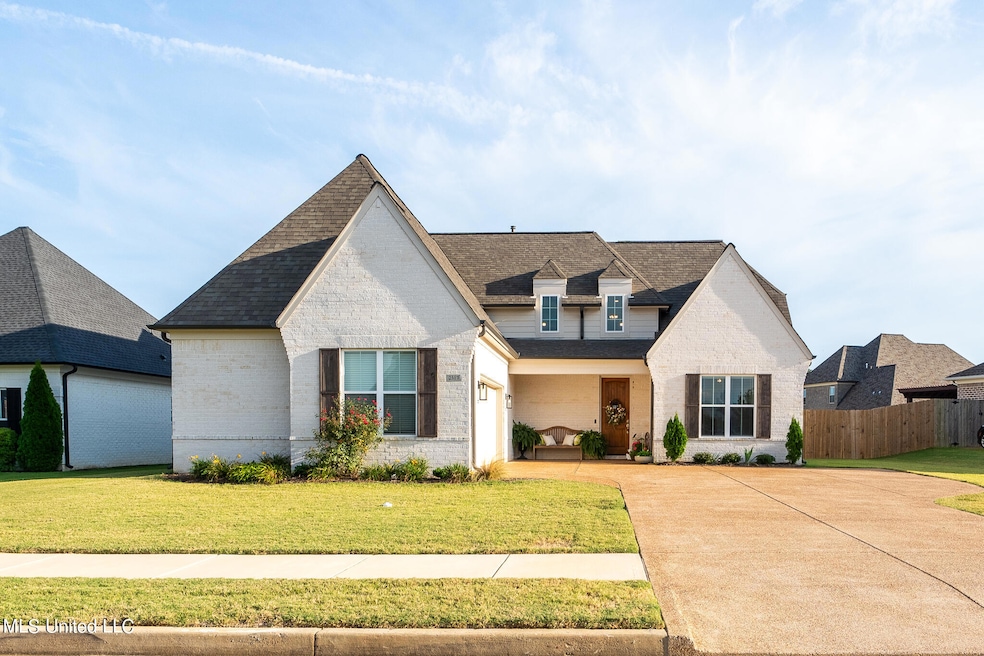 2317SpringRidgeDr-02