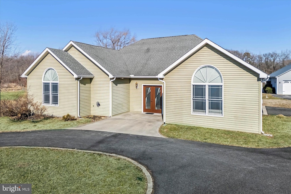 Sold $599,900 • Co-Listing Agent