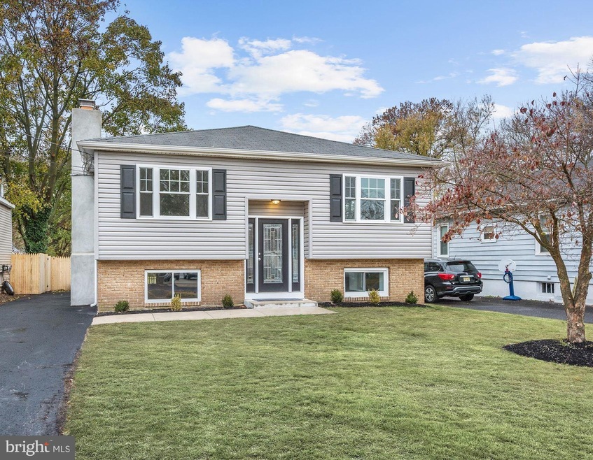 346 Spruce Ave, Maple Shade, NJ 08052 - photo 1