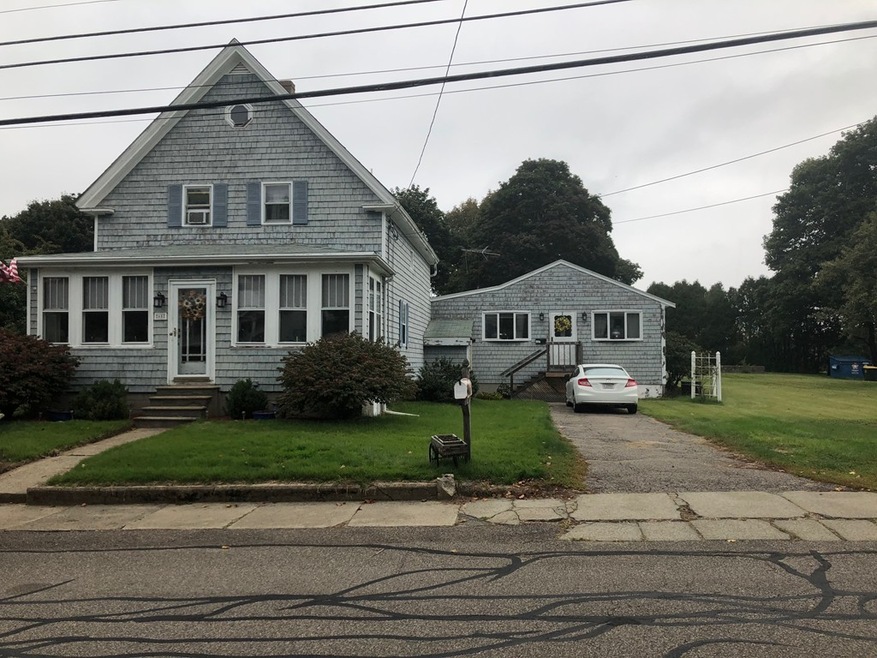 65 N Park St unit 2, Franklin, MA 02038 - photo 1