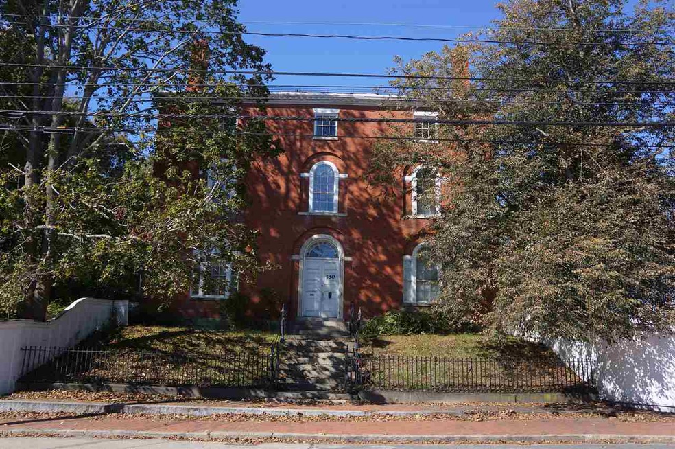 180 Middle St, Portsmouth, NH 03801 - photo 1