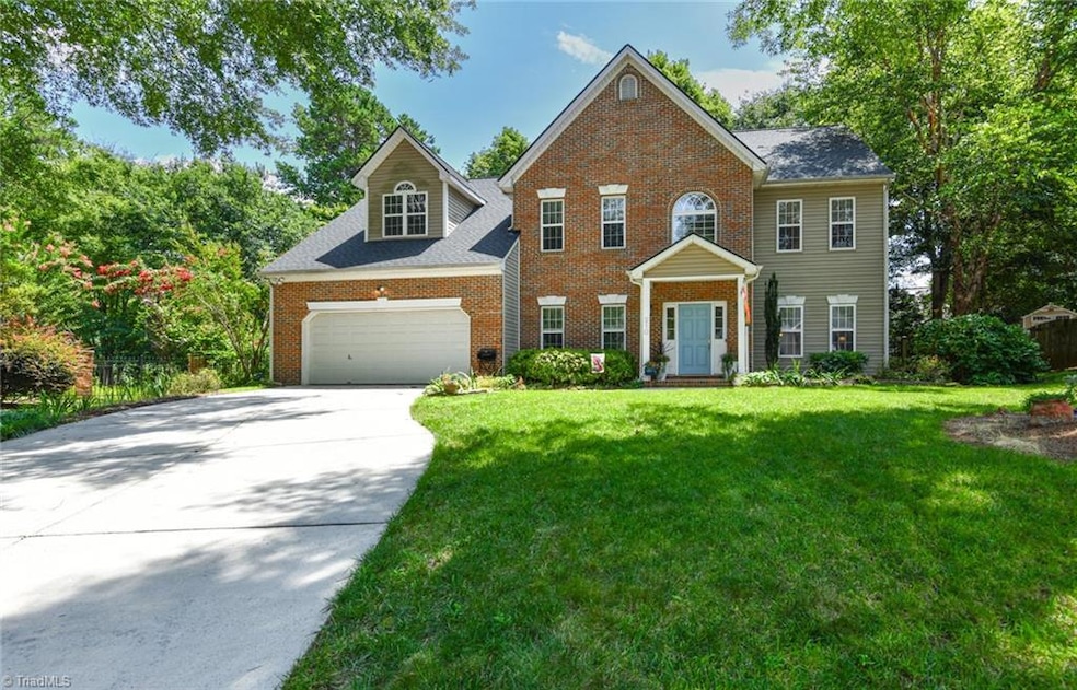 210 Farriers Ln, Jamestown, NC 27282 - photo 1