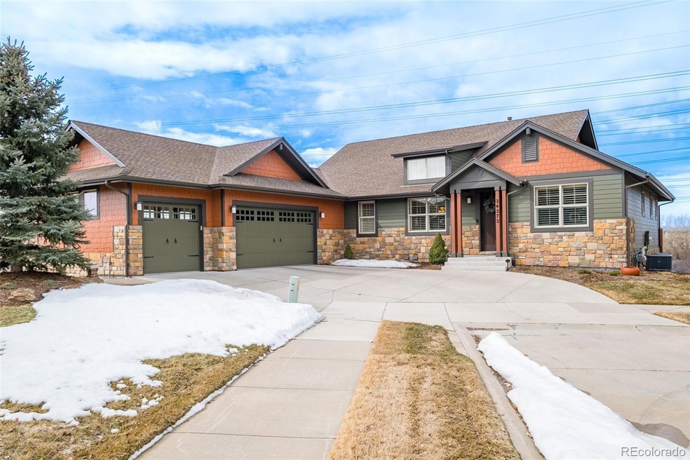 24272 E Glasgow Cir, Aurora, CO 80016 - photo 1