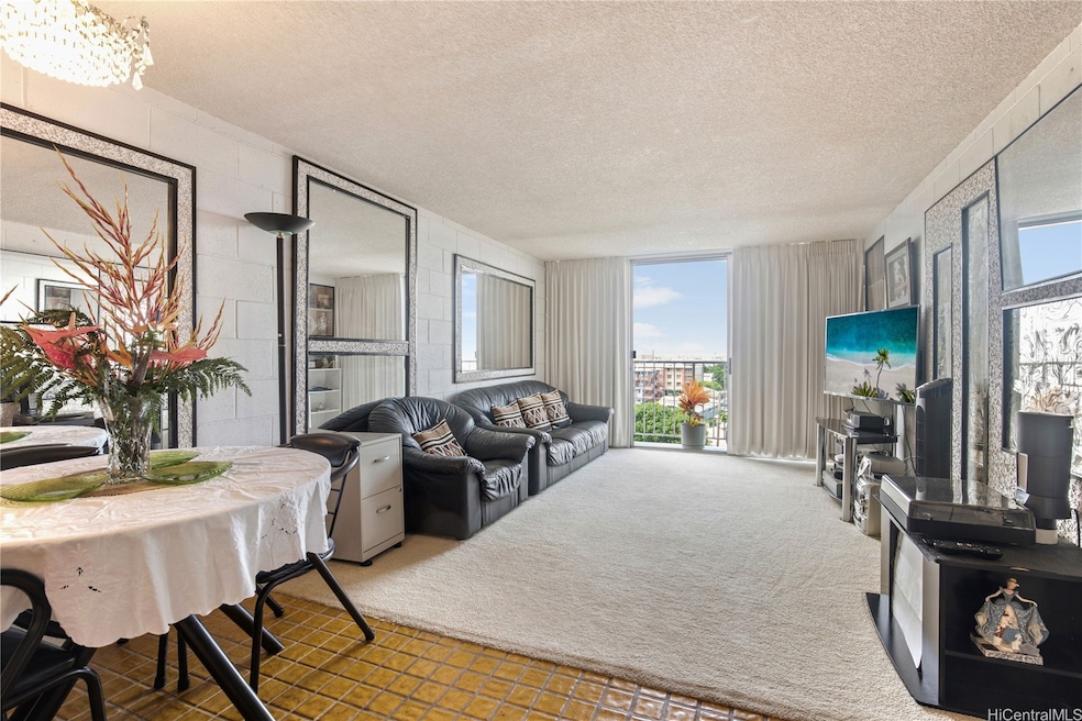 Kunawai Terrace unit A507, Honolulu, HI 96817 - photo 1