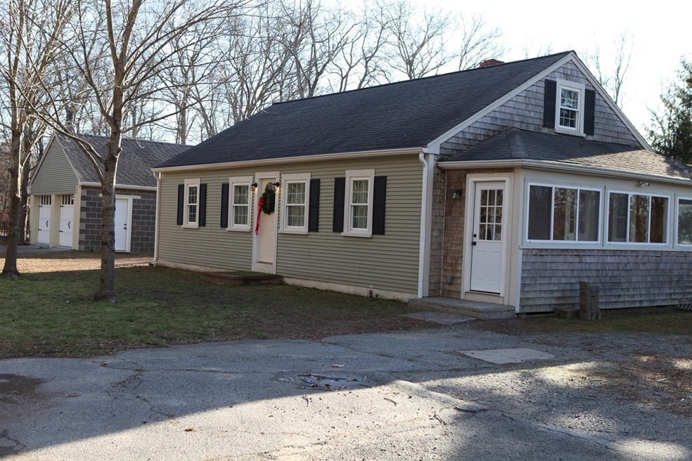 56 Chestnut St, Rehoboth, MA 02769 - photo 1