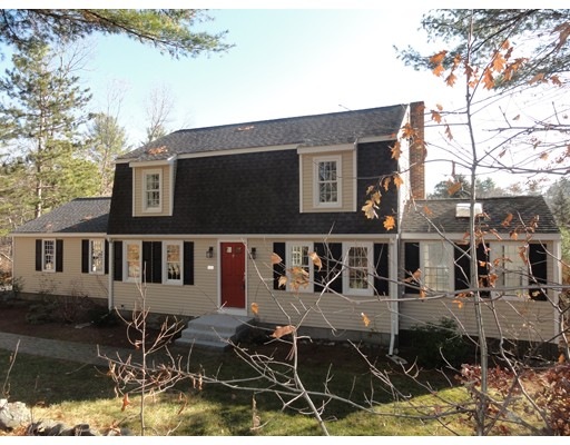 606 Old Dunstable Rd, Groton, MA 01450 - photo 1