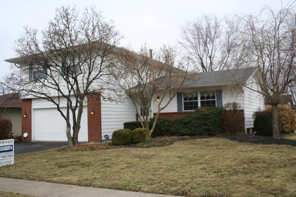 Welcome to 5140 Maplewood Court