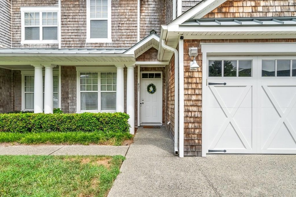 Sold $490,000