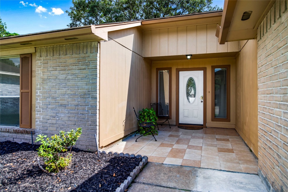 16743 Summer Dew Ln, Houston, TX 77095 - photo 1