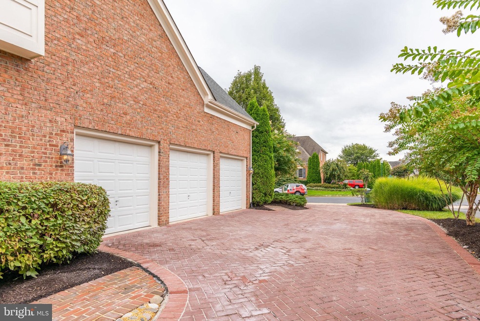 15934 Spyglass Hill Loop, Gainesville, VA 20155 - photo 1