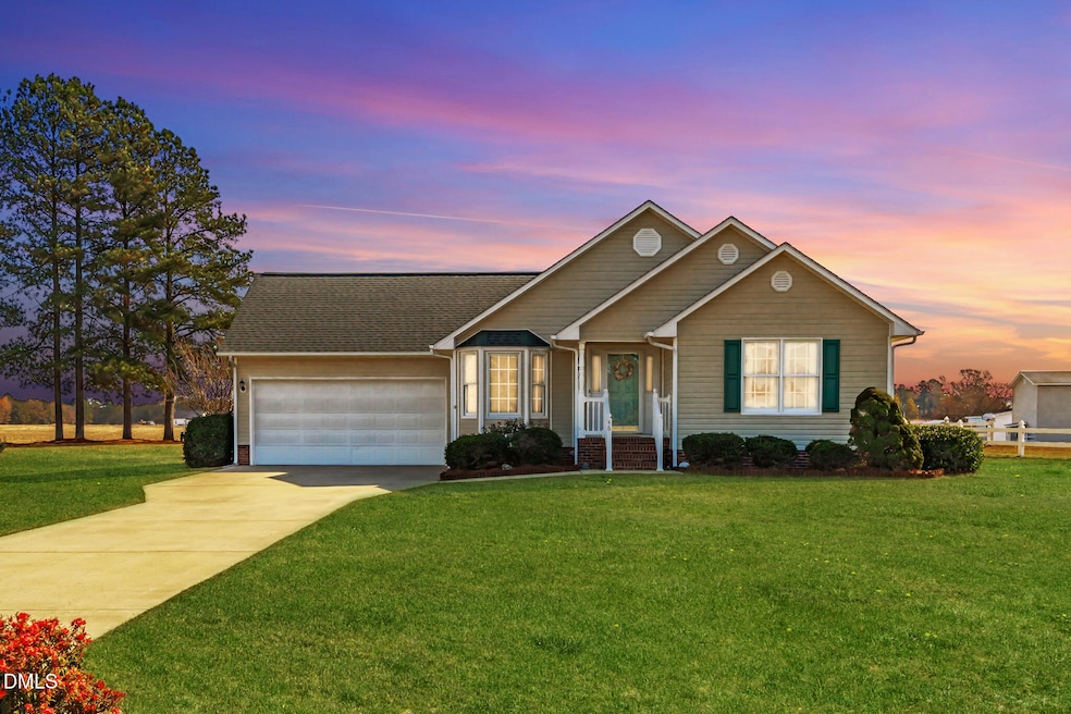 46 Budd Godwin Ln, Dunn, NC 28334 - photo 1