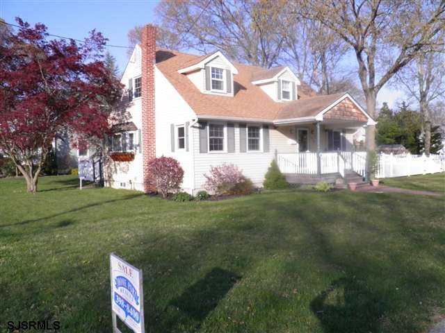 323 W New Jersey Ave, Somers Point, NJ 08244 - photo 1