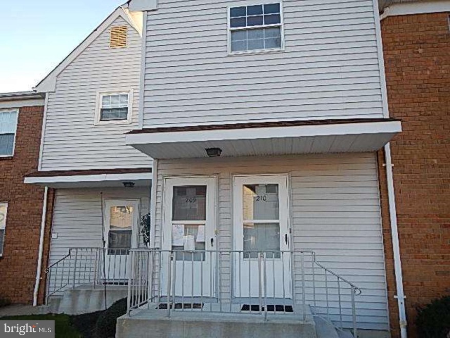 209 Sandstone Ct unit 209, Lumberton, NJ 08048 - photo 1