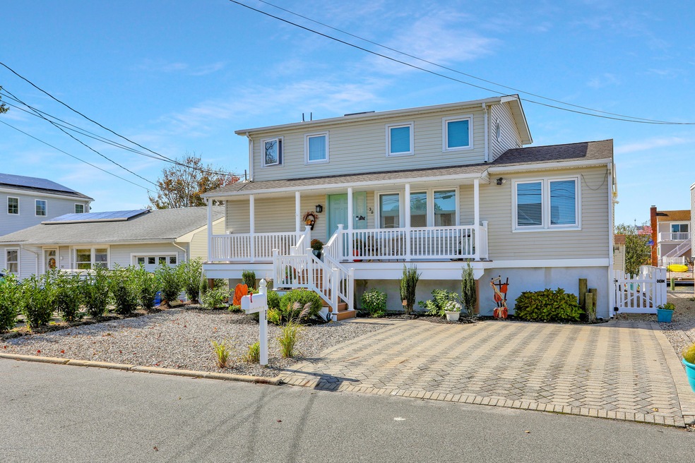 38 Anchorage Dr, Toms River, NJ 08753 - photo 1