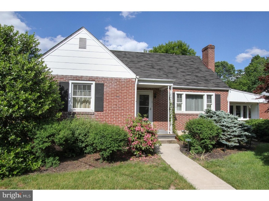 25 Elm St, Boyertown, PA 19512 - photo 1