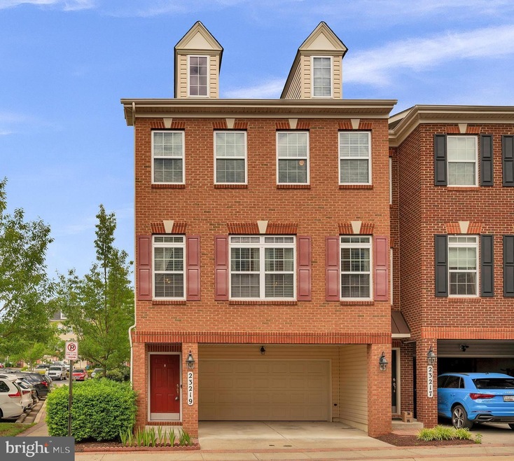 23219 Scholl Manor Way unit 1323, Clarksburg, MD 20871 - photo 1