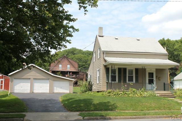 1641 Easton Ave, Bethlehem, PA 18017 - photo 1