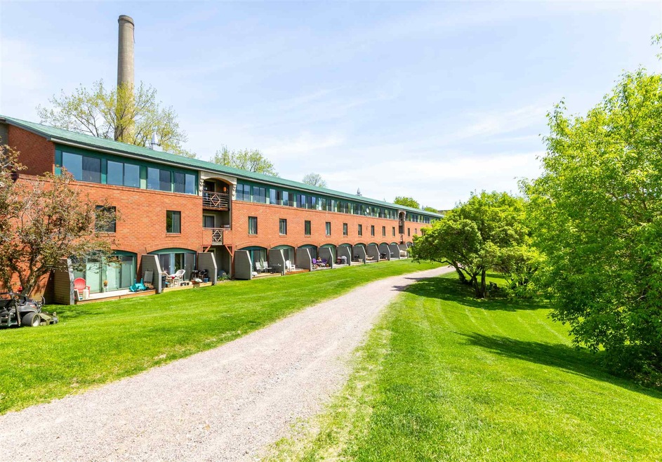100 W Canal St unit 27, Winooski, VT 05404 - photo 1