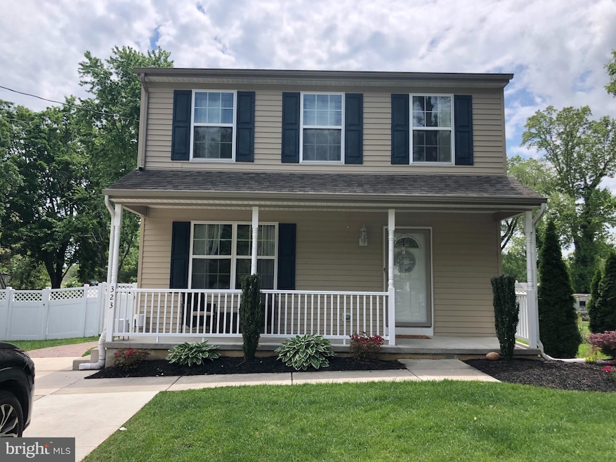 323 Oxford St, Vineland, NJ 08360 - photo 1