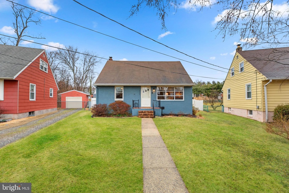 1513 Arbutus Ave, Halethorpe, MD 21227 - photo 1