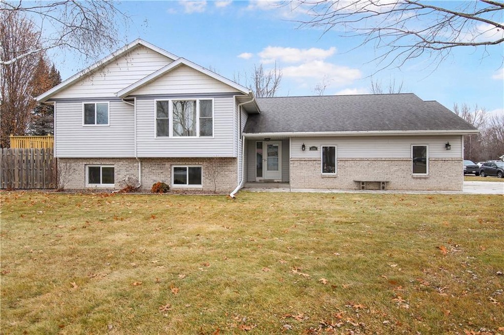 2201 W 26th Ave, Bloomer, WI 54724 | MLS# 1578885