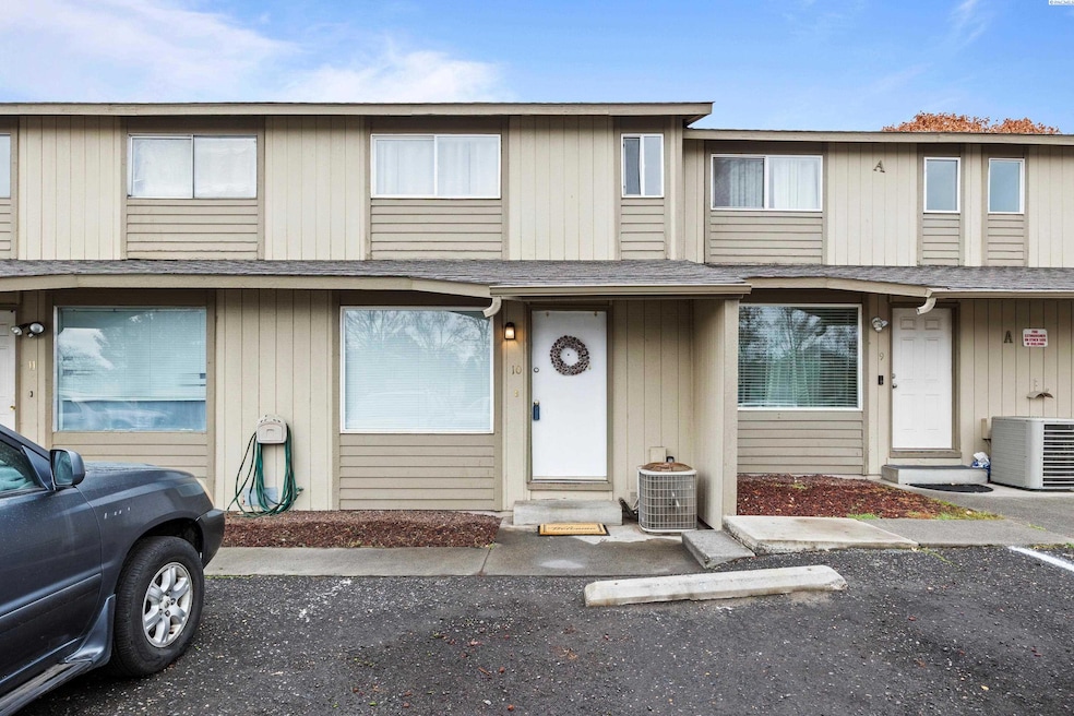 2313 W Sylvester St unit A-10, Pasco, WA 99301 - photo 1