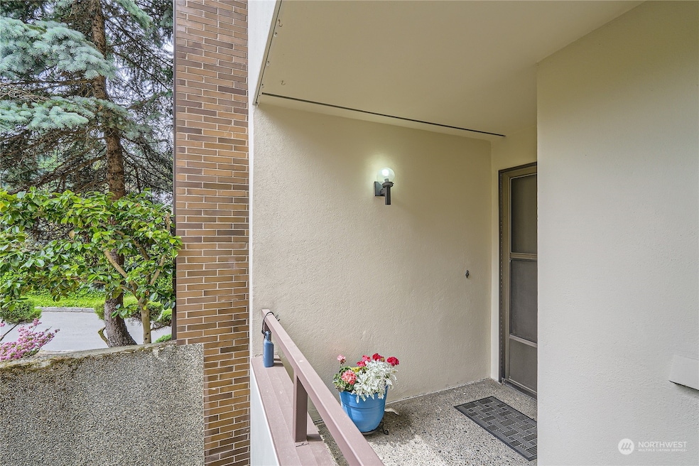 Sold $294,900 • Co-Listing Agent