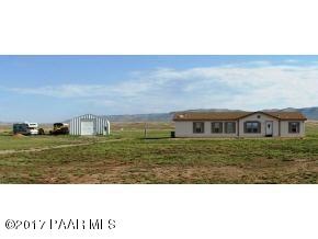 4550 W Duane Ln, Paulden, AZ 86334 - photo 1