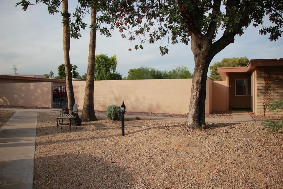 13666N 108th Dr, Sun City AZ 85351