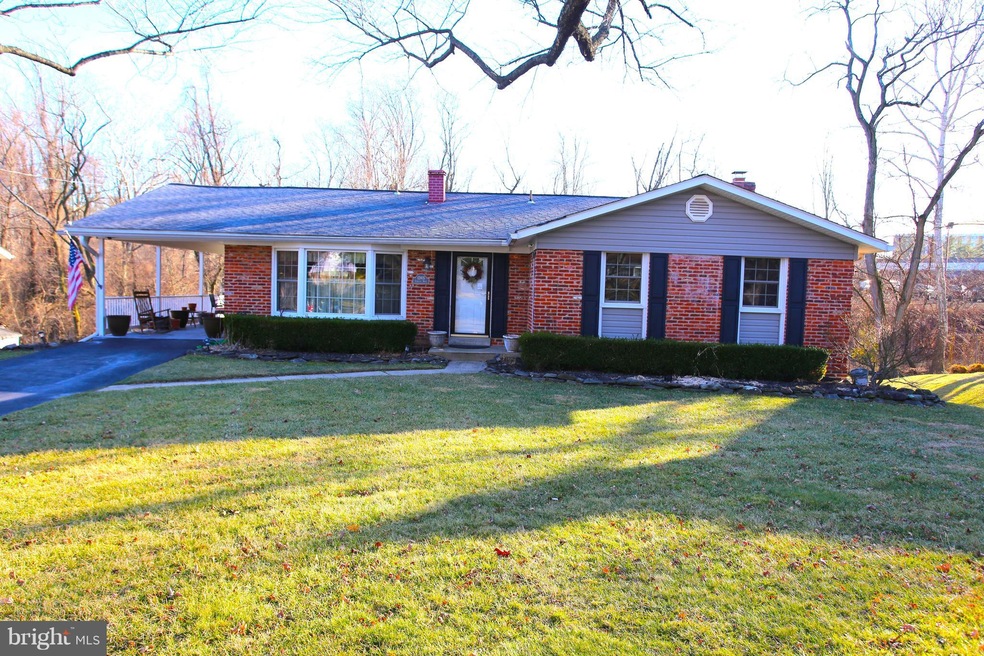 12805 Camellia Dr, Silver Spring, MD 20906 - photo 1