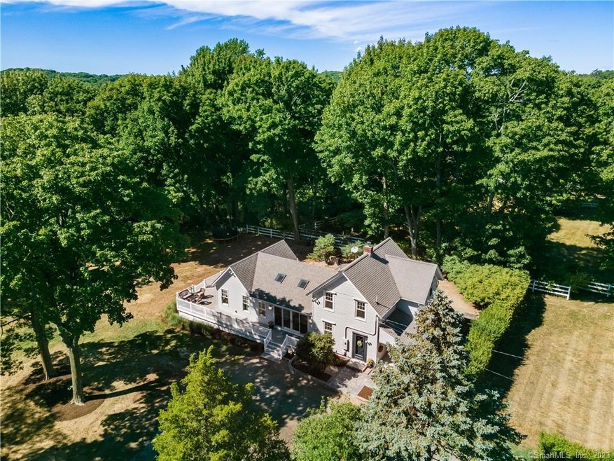 3 Maple Ln, Old Lyme, CT 06371 - photo 1