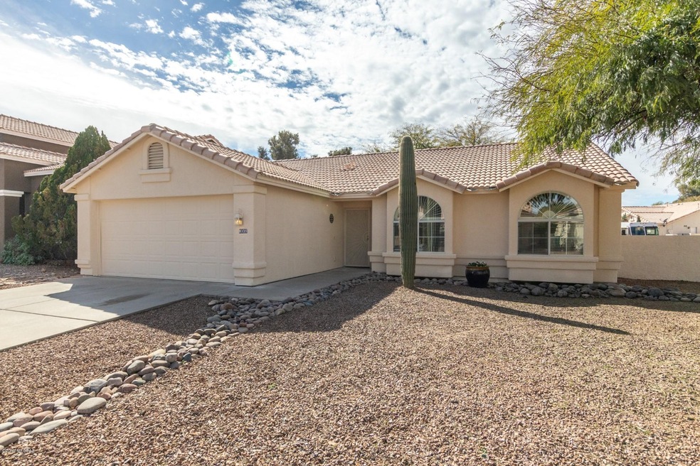 8325 N Solitude Way, Tucson, AZ 85743 - photo 1