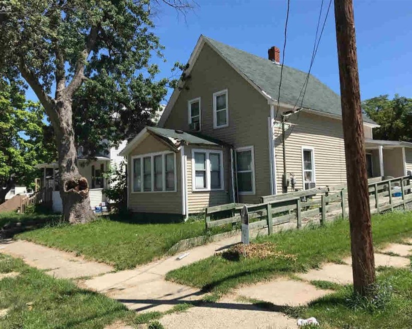 1502 Arlington Ave, Flint, MI 48506 - photo 1