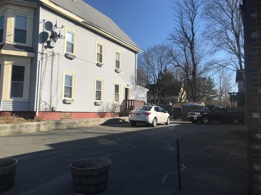 525 Crescent St, Brockton, MA 02302 - photo 1