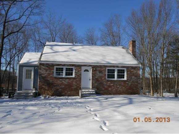 99 S Main St, Newton, NH 03858 - photo 1