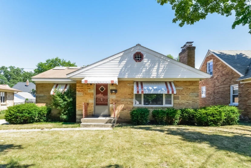 001-Front_View-5978423-small