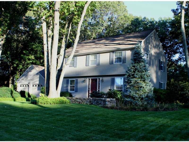 5 Wagon Rd, Cumberland, RI 02864 - photo 1