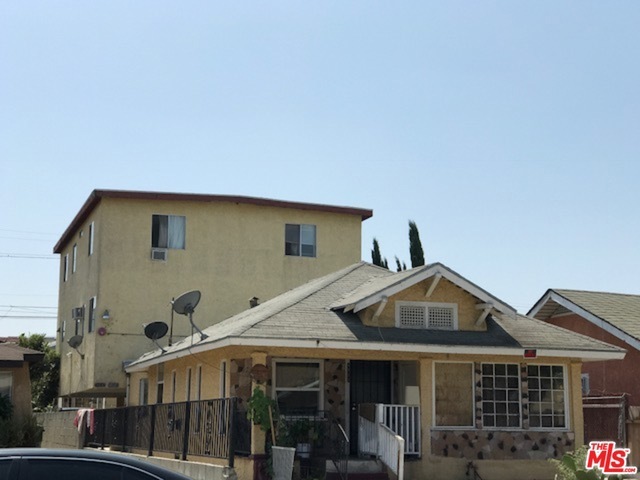 4822 Pickford St, Los Angeles, CA 90019 - photo 1