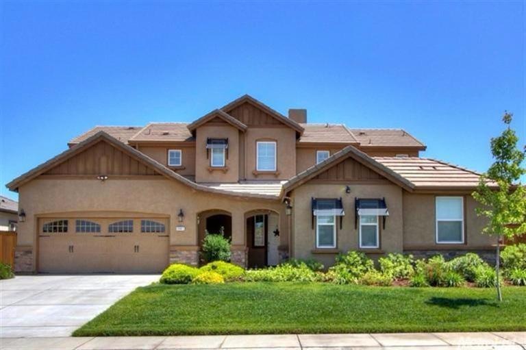 Approximately 3200 sq feet. 3 Car Garage and only 