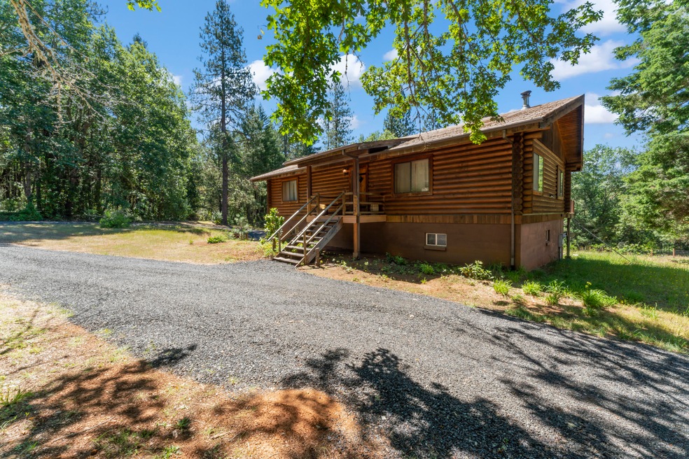 255 Minnow Ln, Wilderville, OR 97543 - photo 1