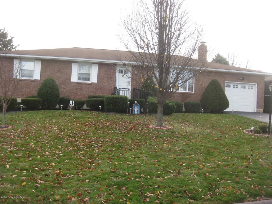 14 Cedar Rd, Wilkes Barre, PA 18705 - photo 1