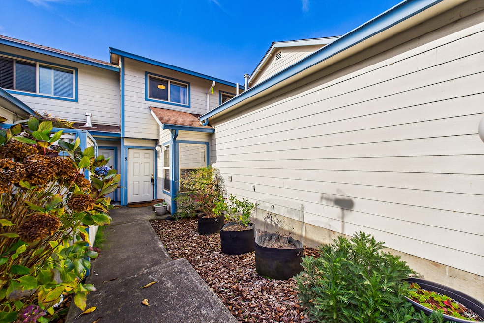 1449 Myrtle Ave \9-131 (3)[2000]