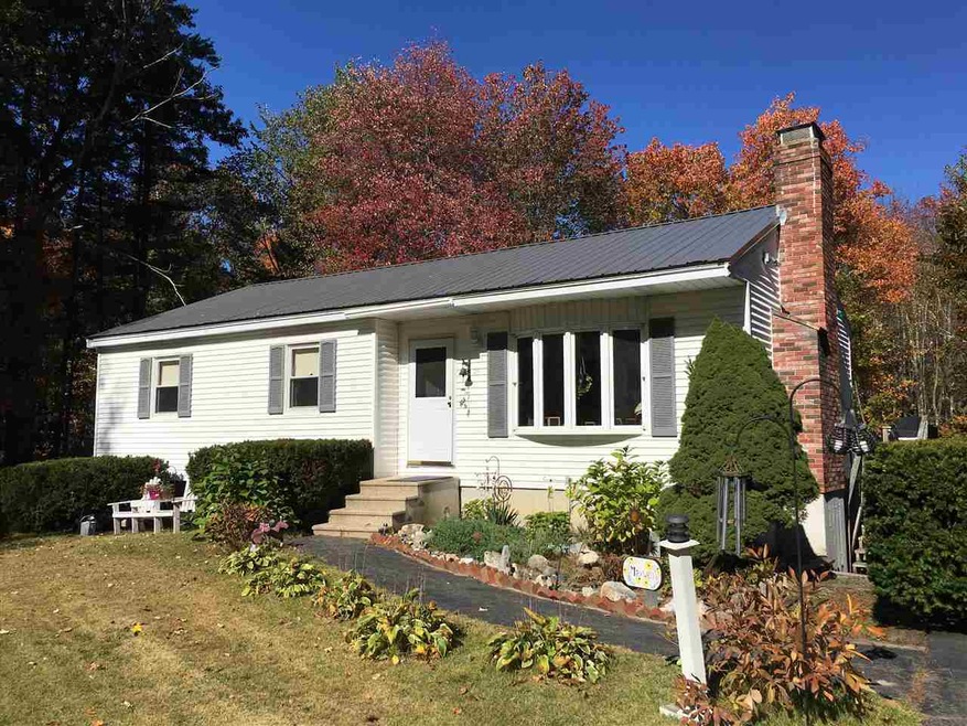 28 Justin Cir unit 11/58/16, Londonderry, NH 03053 - photo 1